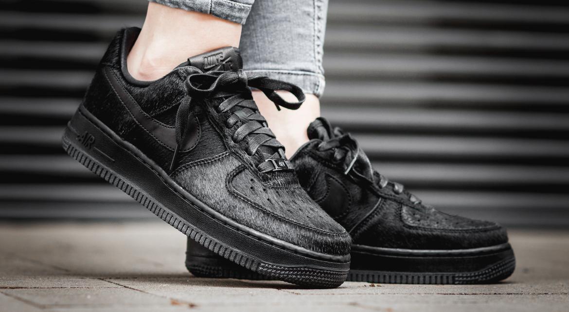 Nike Wms Air Force 1 07 Prm Triple Black